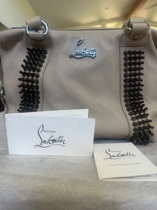 Christian Louboutin Morrigan Medium Capra Stone Leather Shoulder Bag NWT & COA - Picture 2 of 16